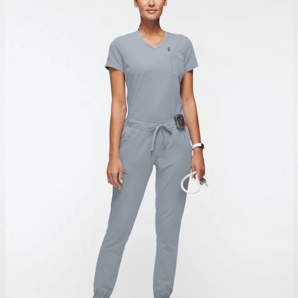 JAANUU Scrub SET- ice grey